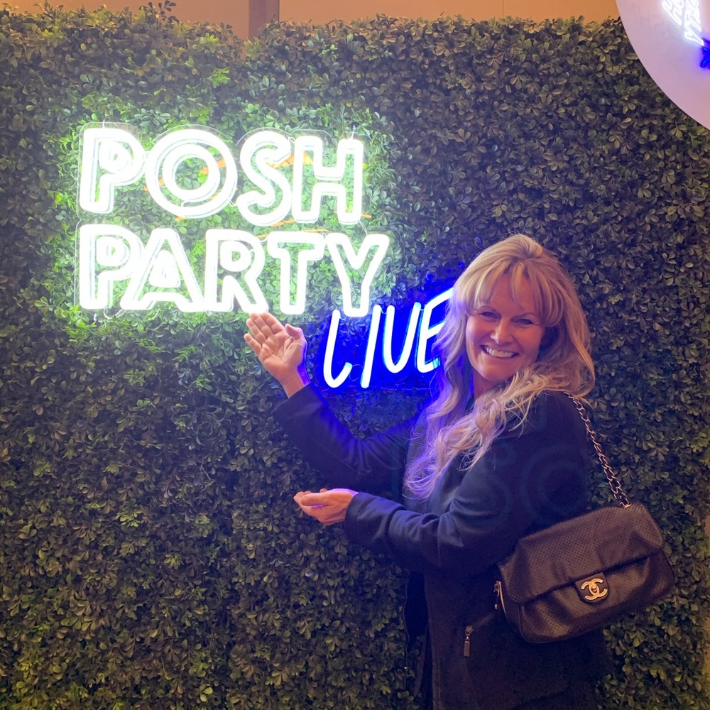 Meet your Posher, Shannon